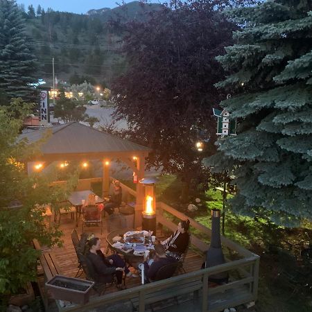 Destination Inn Radium Hot Springs Εξωτερικό φωτογραφία