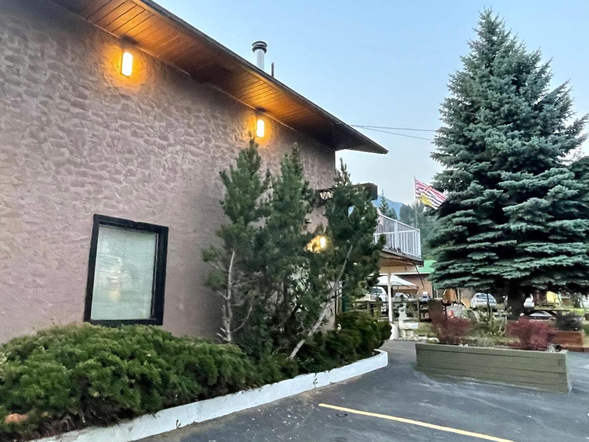 Destination Inn Radium Hot Springs Εξωτερικό φωτογραφία
